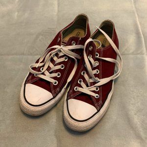 Size 9 (W) Burgundy Converse